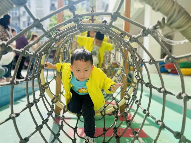 北街幼儿园开展“倾听儿童 相伴成长”系列活动之家长开放日活动J9九游会 九游会J9(图2)