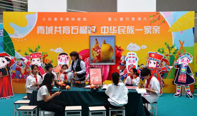 主题教育 巾帼行动“少年儿童心向 学思践悟二十大”庆祝“六一”国际儿童节主题活动在呼和浩特市举办J9九游会 九游会J9(图5)