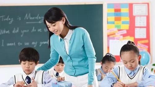 J9九游会 九游会J9教育投入巨资如何解决学生和家长的财务压力？(图1)