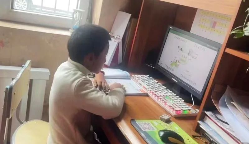 停课不停学——囊谦县各中小学开展线上教学活动J9九游会 九游会J9(图3)