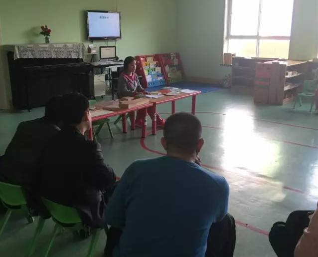 九游会J9 J9九游会城南幼儿蒙特梭利交流教育图片展(图10)