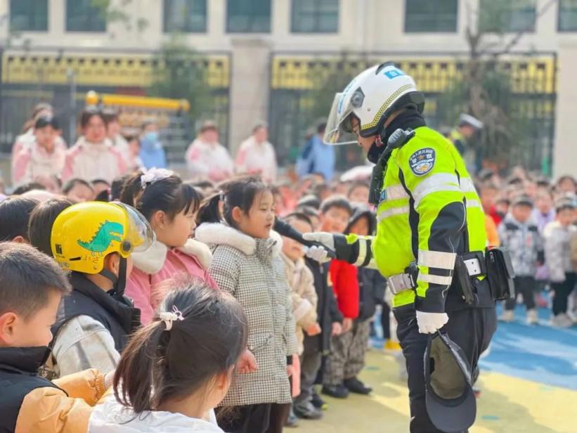 花式第一课开启新学期九游会J9 J9九游会