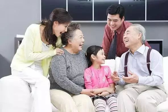 育儿界的传奇人物—李玫瑾教授九游会J9 J9九游会(图2)