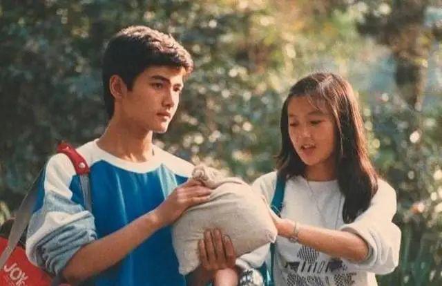 初二学生捅伤老师后跳楼 是孩J9九游会 九游会J9子病了还是教育病了？(图5)
