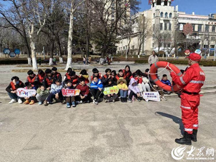 J9九游会 九游会J9潍坊市南关街道人民商城社区组织开展防溺