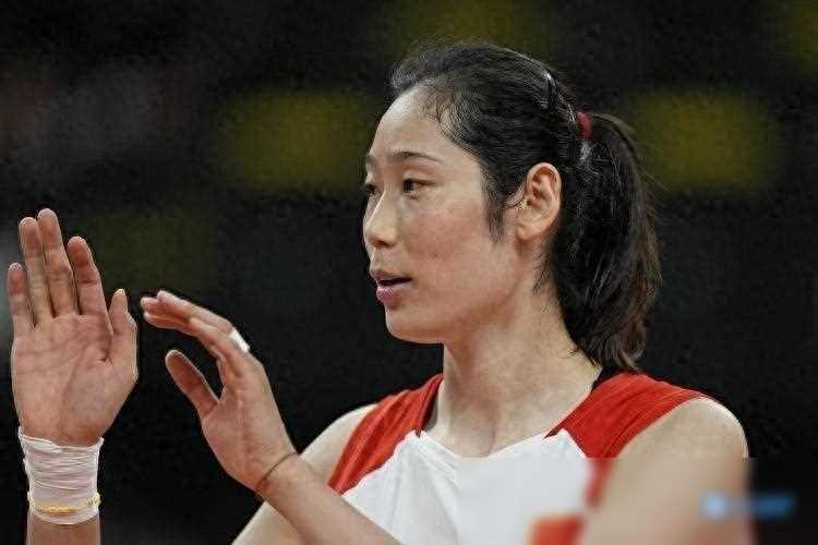 朱婷回九游会J9 J9九游会归中国女排：为奥运资格而努力
