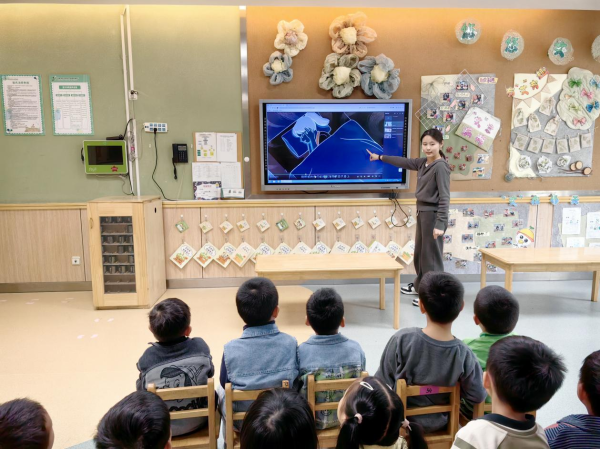 J9九游会 九游会J9合肥市宿州路幼儿园教育集团森林城分园：童你一起 共护国安(图3)
