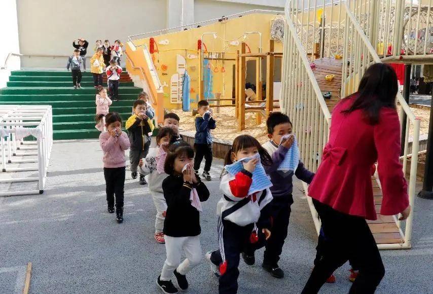 教育部下发通知2024幼儿园迎来重大变革家长：幸福来得太突然九游会J9 J9九游会(图10)