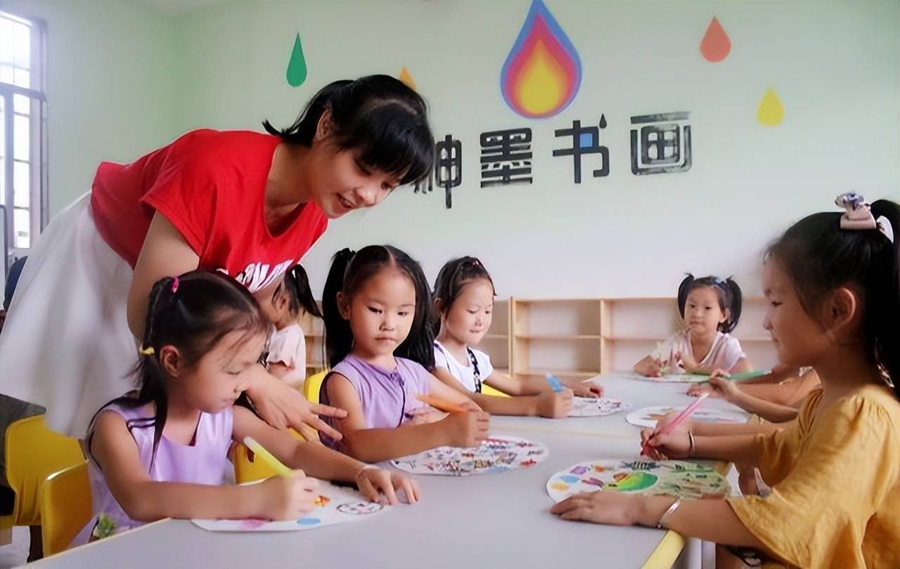 教育部下发通知2024幼儿园迎来重大变革家长：幸福来得太突然九游会J9 J9九游会(图4)