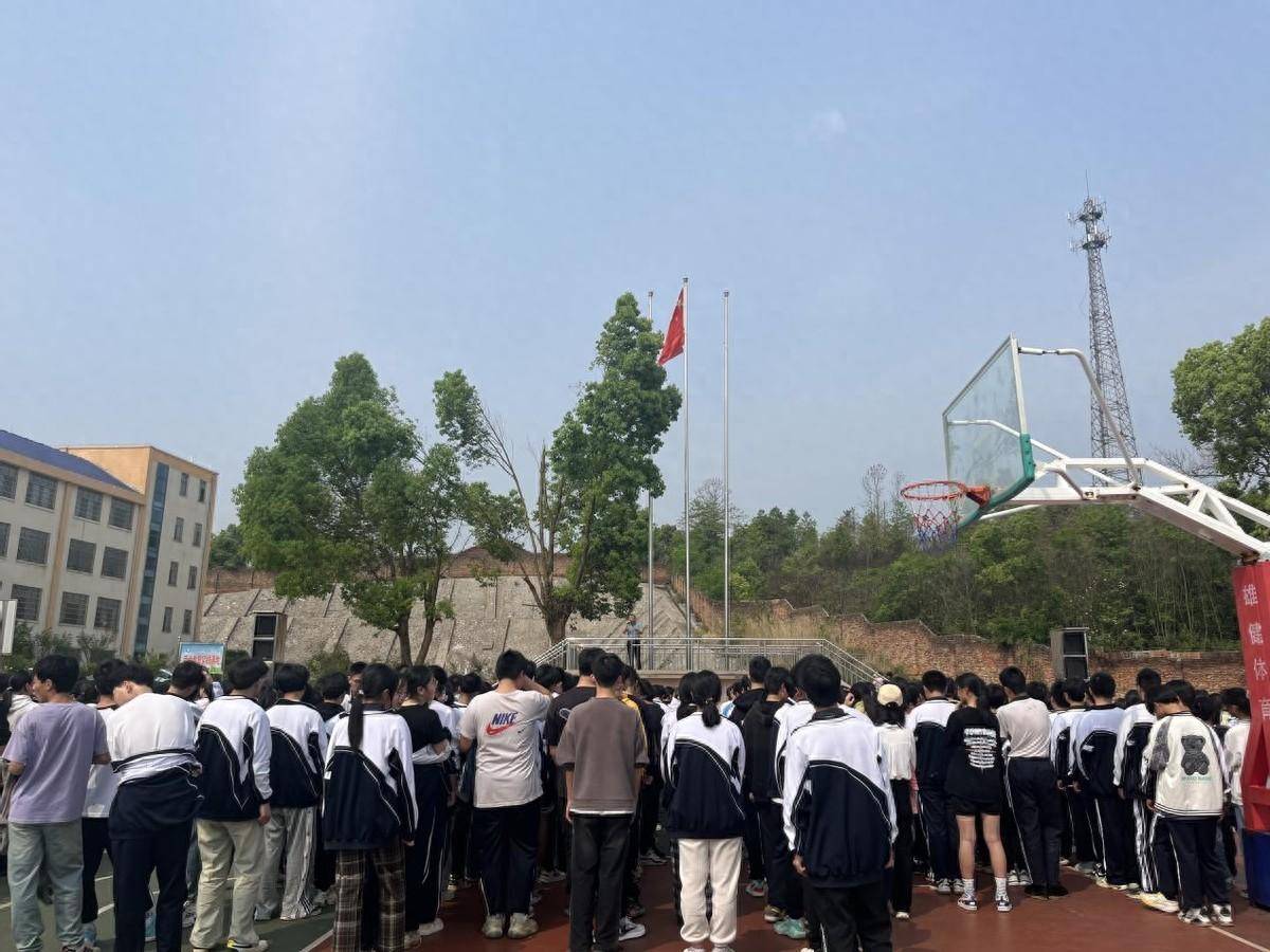 邵东市城区六中开展J9九游会 九游会J9防溺水安全教育系列活