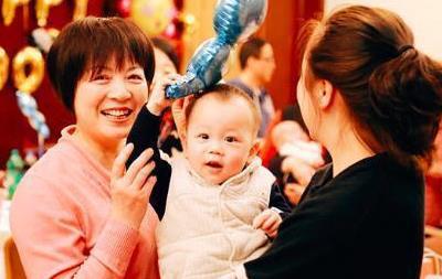 在教育孩子上婆媳如在这3点达到共J9九游会 九游会J9识婆媳关系好孩子更聪明(图3)